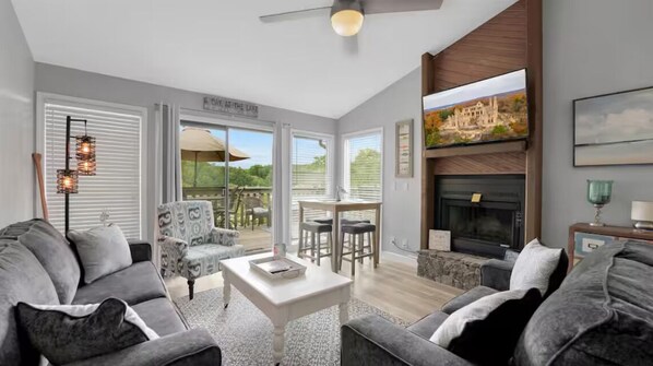 智能電視、壁爐