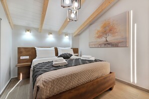 3 chambres, fer et planche Ă repasser, Wi-Fi, draps fournis