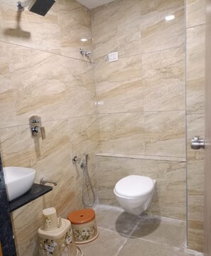 Chambre Double Deluxe | Salle de bain