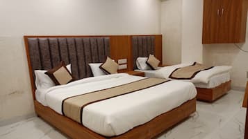 Family Room | Free WiFi