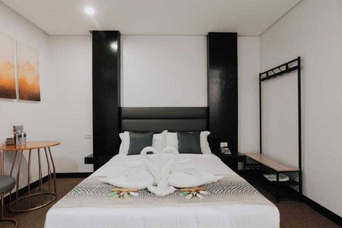 Economy Double Room | Premium bedding, desk, free WiFi, bed sheets