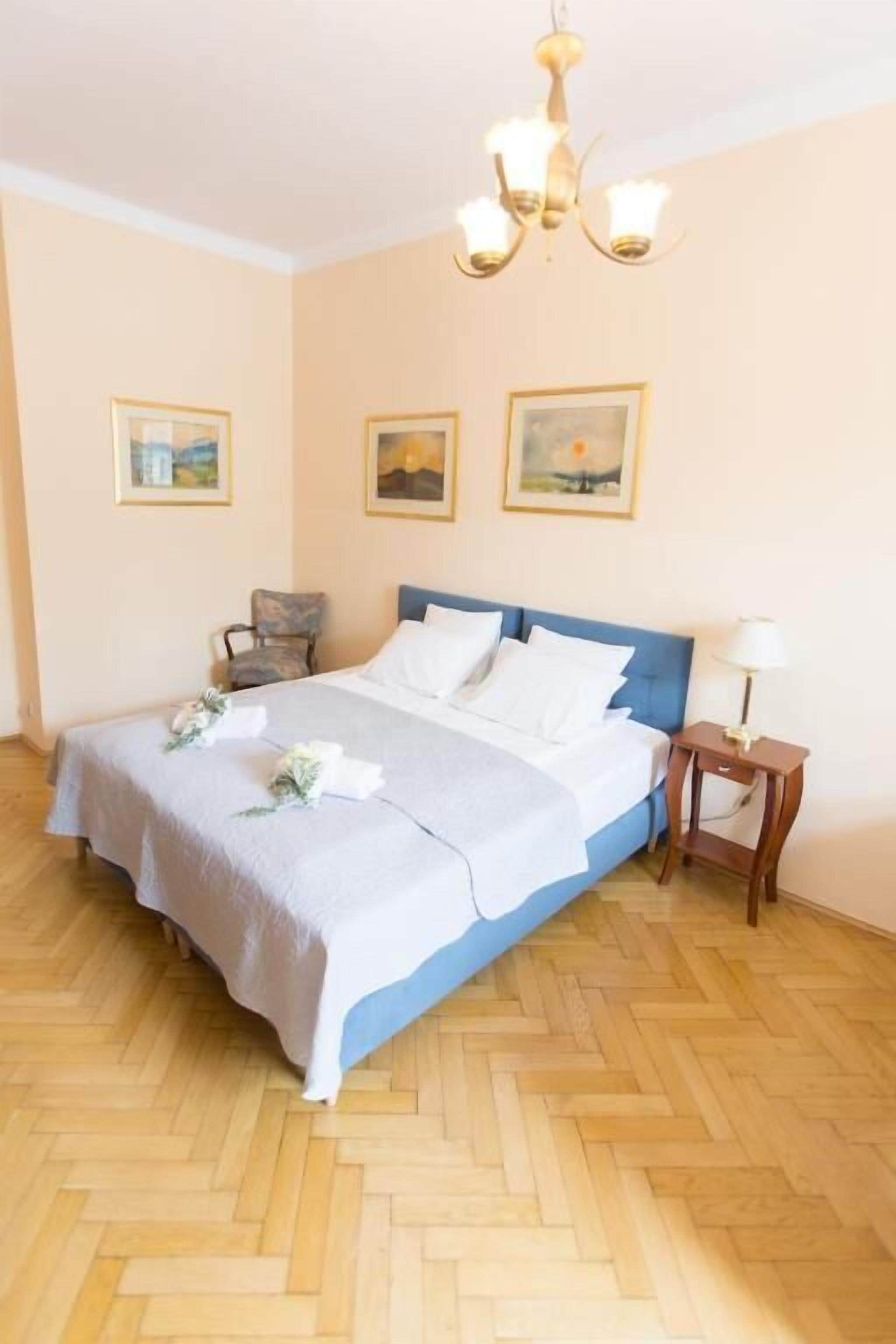 Deluxe Apartment, 2 Bedrooms | In-room safe, blackout drapes, iron/ironing board, free WiFi