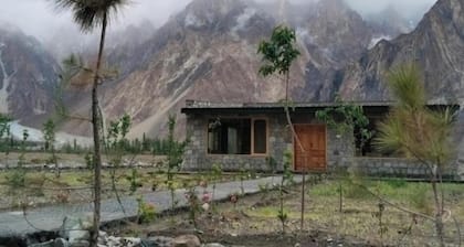 Passu Serene Hotel