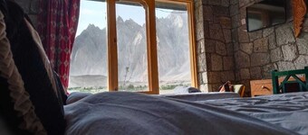 Passu Serene Hotel