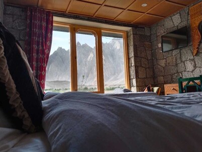 Passu Serene Hotel