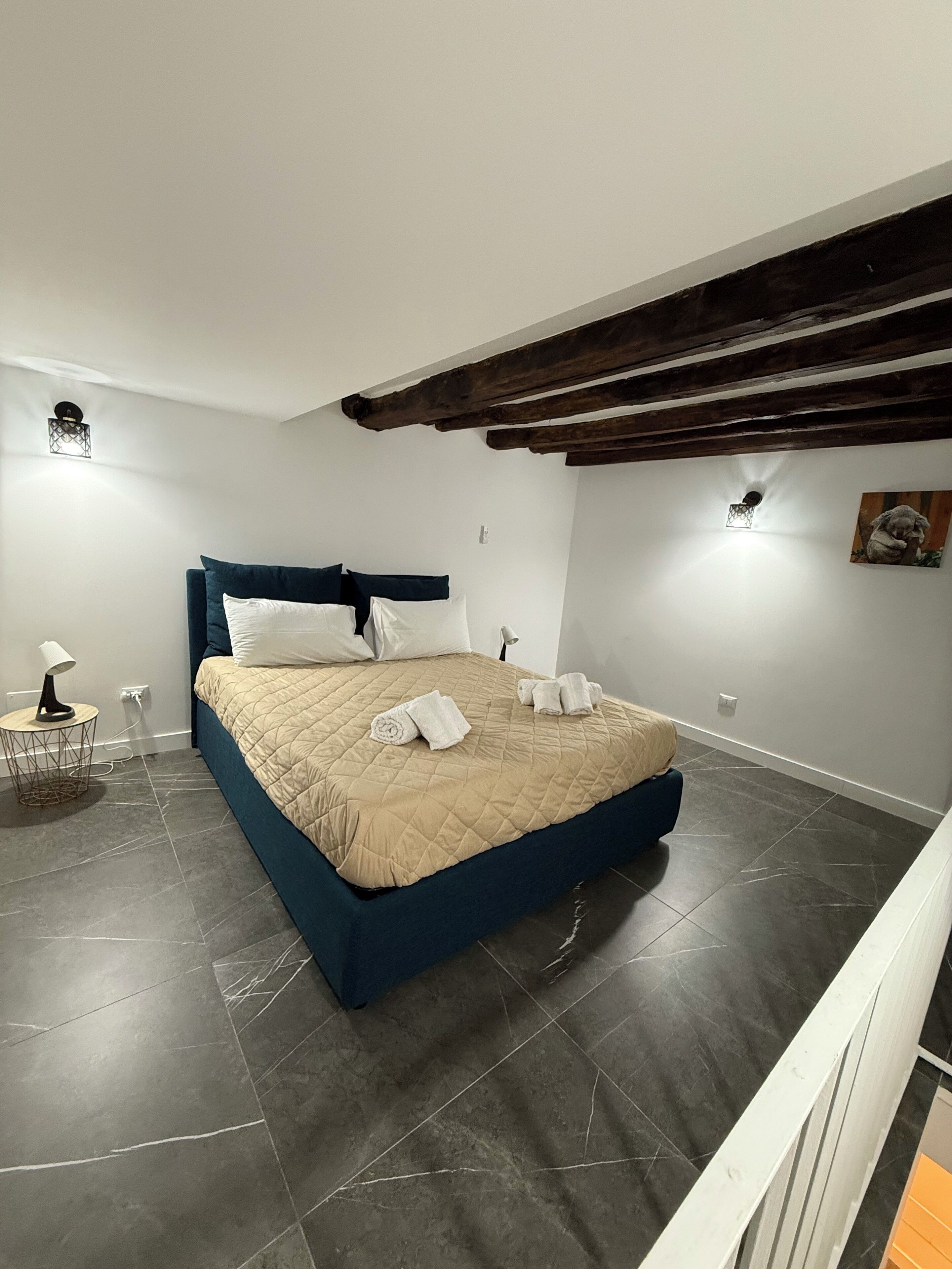 豪華公寓, 城市景觀 | 膠囊房