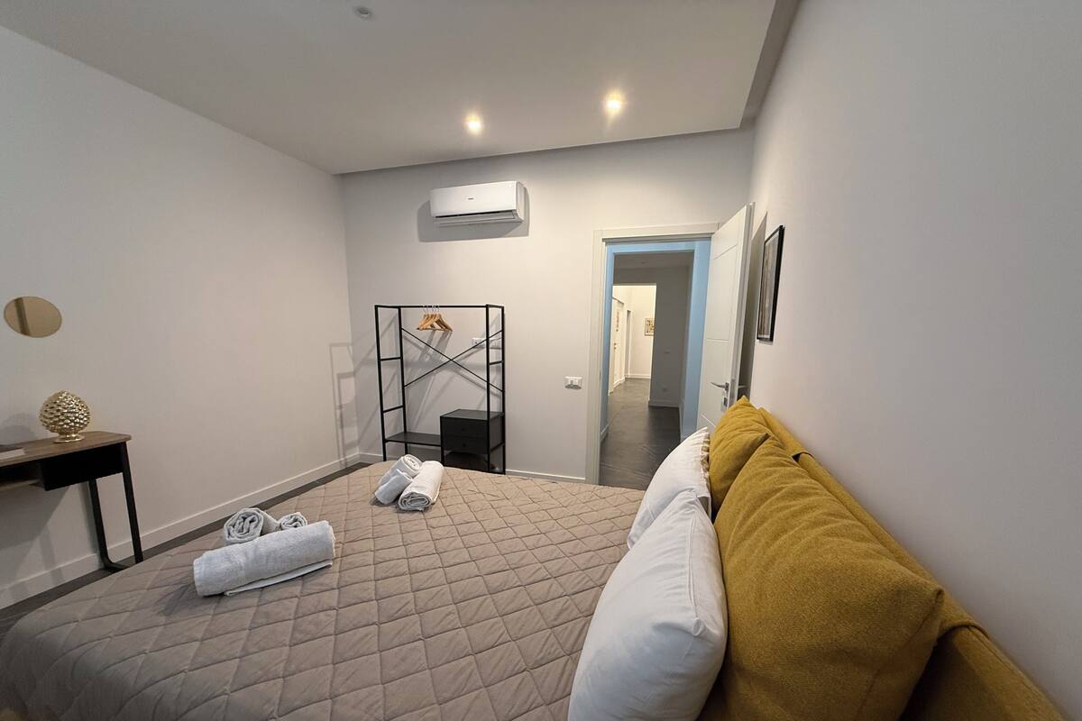 Deluxe Apartment, City View | Capsule