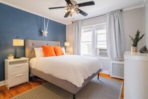 2 bedrooms, iron/ironing board, free WiFi, bed sheets