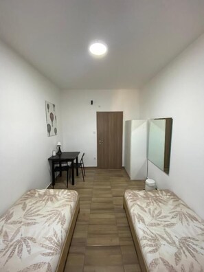 Basic Room | Free WiFi