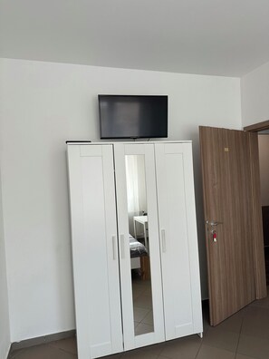 Basic Room | Free WiFi