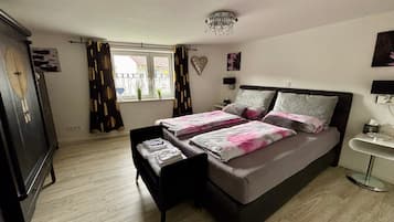 1 Schlafzimmer, Bügeleisen/Bügelbrett, WLAN, Bettwäsche