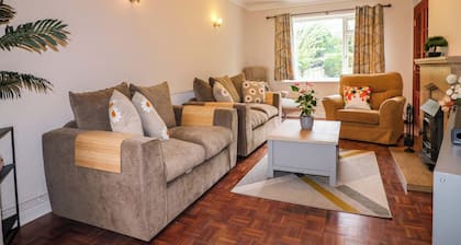 Oxcroft View
