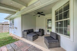 Terrace/patio - The Clover House Georgetown is the perfect getaway for families or workers seeking a home base while in town. This charming retreat features a warm, inviting interior with modern amenities, a fully equipped kitchen, and comfortable living spaces. (Georgetown)
