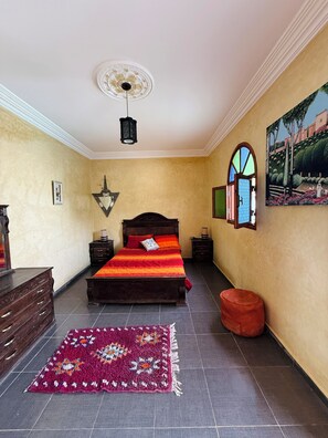 4 bedrooms, iron/ironing board, WiFi, bed sheets - Welcome to Villa Fatima - Your haven of tranquility (Ghazoua)