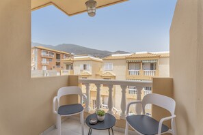 Property grounds - 'Afirama 1' Holidays with Sea View, Wi-Fi and Air Conditioning (Las Caletillas)