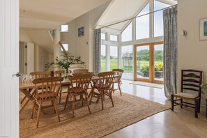 Dining - Meadowside - Rock - stylish retreat sleeping up to 8 guests in 4 bedrooms (Rock)