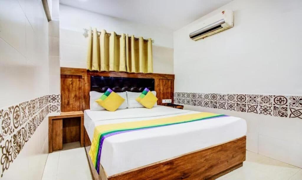 Deluxe Double Room | Desk, laptop workspace, soundproofing, free WiFi