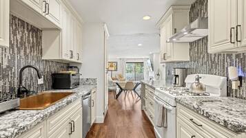 Microwave, oven, stovetop, dishwasher