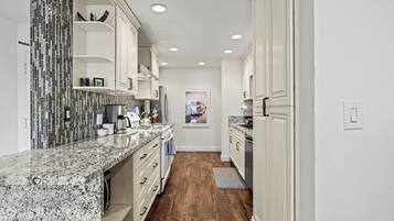 Microwave, oven, stovetop, dishwasher