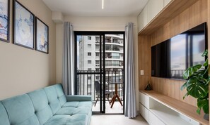 Basic Apartment | Living area