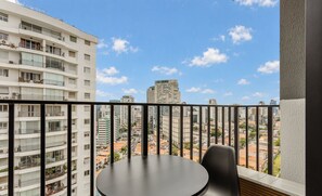 Outdoor dining - Building With Swimming Pool and Gym in Pinheiros-sp - VBP (São Paulo)