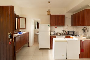 House | 1 bedroom
