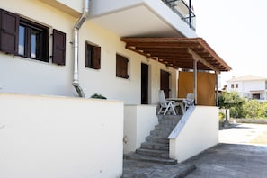 House | 1 bedroom