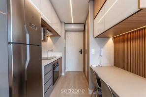 Basic Apartment | Private kitchen