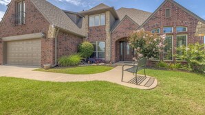 House, 4 Bedrooms, Patio, Pool View | Exterior - Unforgettable Memories & Easy Living (Tulsa)