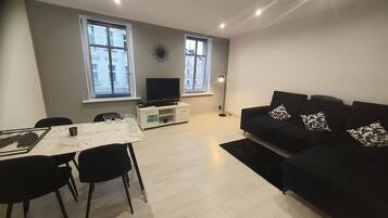 Familiesuite - byudsigt | Strygejern/strygebræt, gratis Wi-Fi