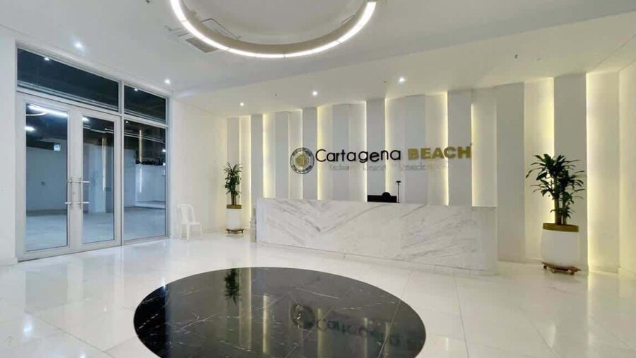 w Luxurious Loft w Balcony in Crespo