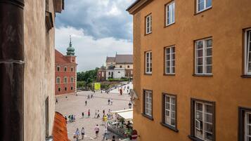 Studio (5) | Pemandangan dari kamar