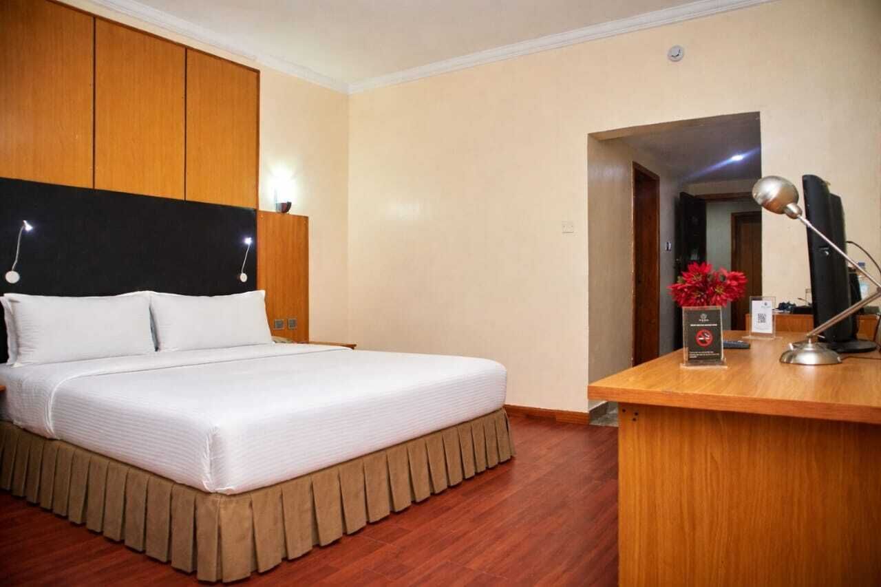 Chambre Deluxe | Salle de bain | Articles de toilette gratuits, chaussons, serviettes fournies, savon