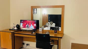 Standard Single Room, Balcony, Pool View | Desk, laptop workspace, free WiFi