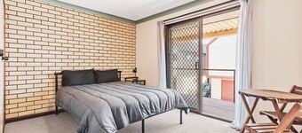 2/6 Flame Street - Prime Position for a Fun Filled Beach Holiday