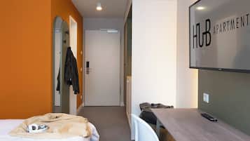 Basic-Doppelzimmer | Zimmersafe, VerdunkelungsvorhÀnge, schallisolierte Zimmer