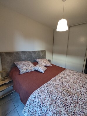 2 quartos, Wi-Fi, roupa de cama
