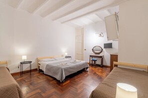 3 Schlafzimmer, Bügeleisen/Bügelbrett, WLAN, Bettwäsche