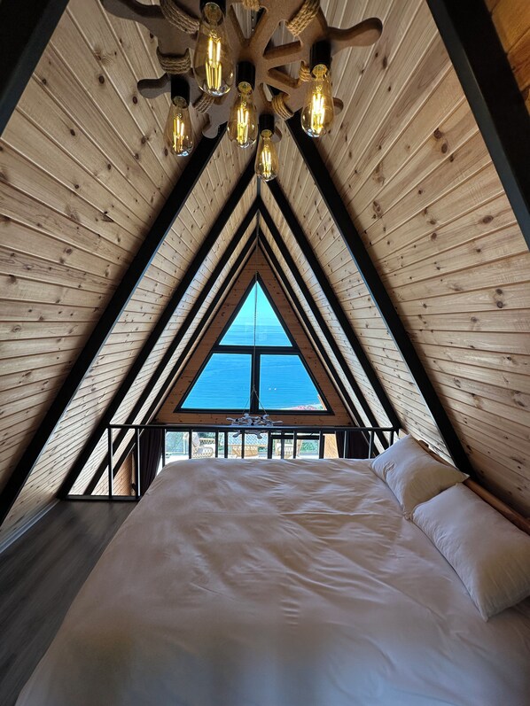 Comfort Bungalow, Sea View | Free WiFi