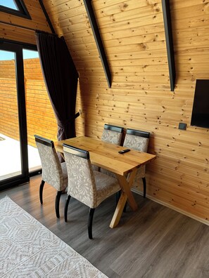 Comfort Bungalow, Sea View