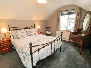 1 habitación, decoración personalizada y muebles diferentes 