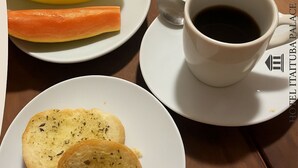 مطعم