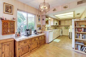 House (2 Bedrooms) | Interior - Beautiful Sedona Escape in Walkable Location! (Sedona)