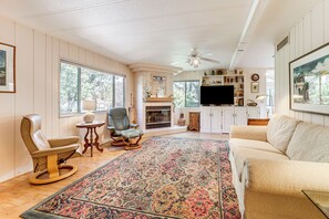 House (2 Bedrooms) | Interior - Beautiful Sedona Escape in Walkable Location! (Sedona)