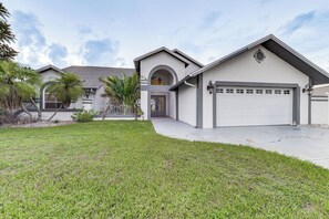 Interior - Canal-front Gem w/ Private Dock in Port Charlotte! (Port Charlotte)