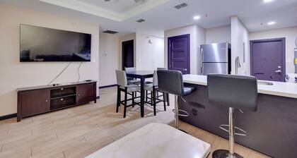 1 Mi to Airport: Mcallen Home w/ Patio!