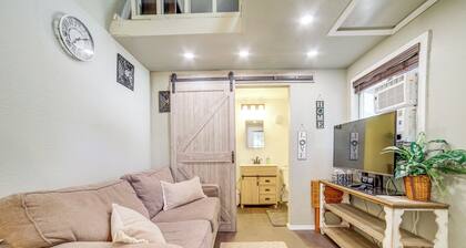 Cozy Tiny Home: 1 Mi to The Village at Meridian