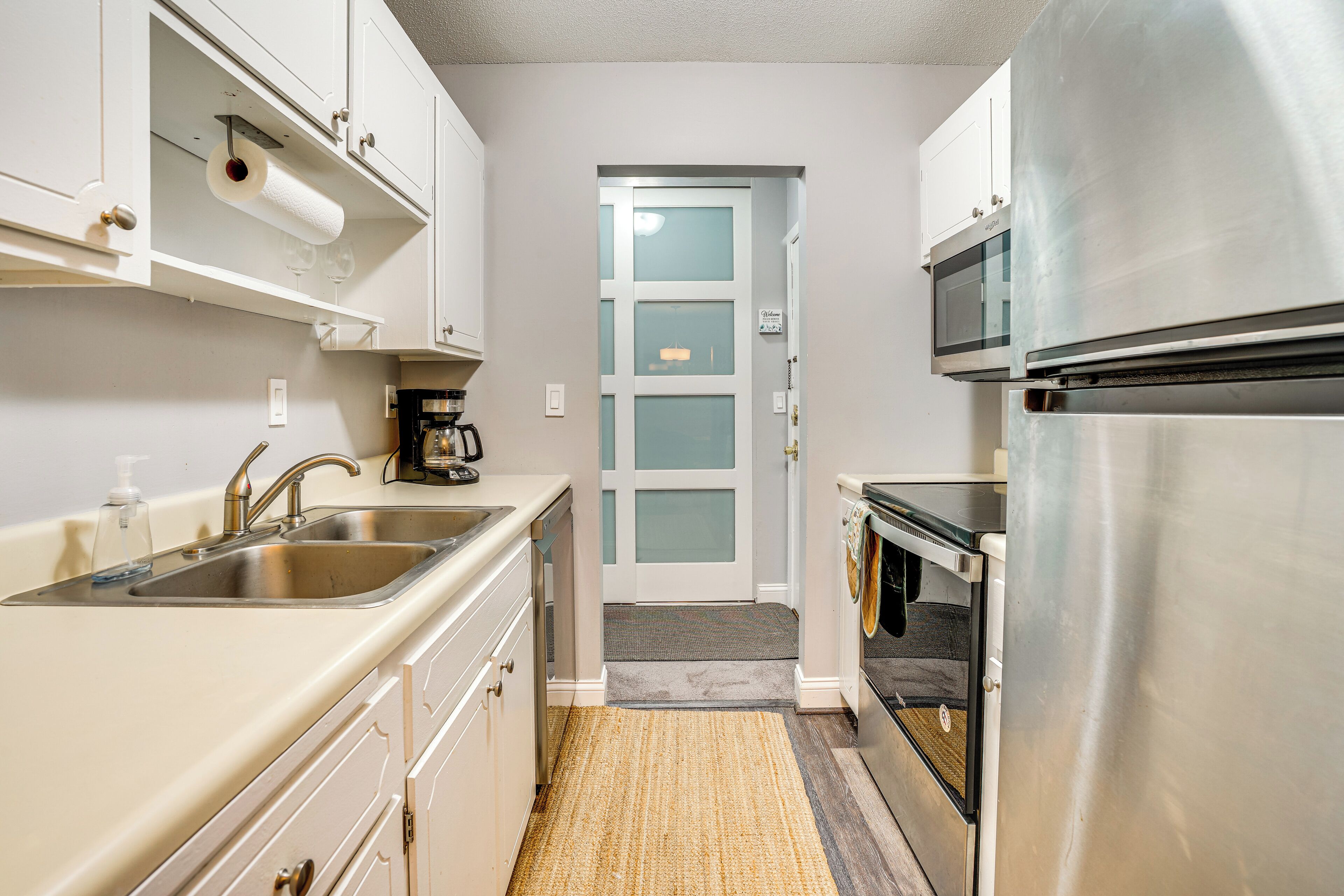 المنشأة من الداخل