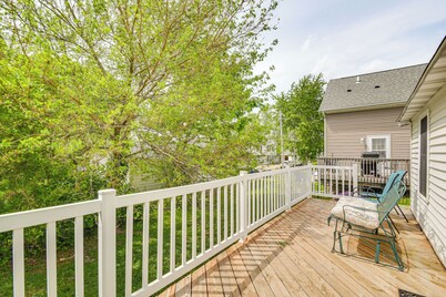 Mississippi River Retreat w/ Views: Walk to Water