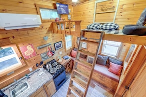 House (0 Bedroom) | Interior